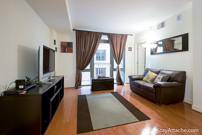 Foto del edificio - 1117 10th St NW