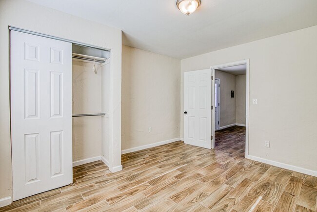 Foto del edificio - Great Location