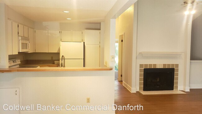 Foto del edificio - 2 br, 1.5 bath House - 14621 NE 35th St, #1