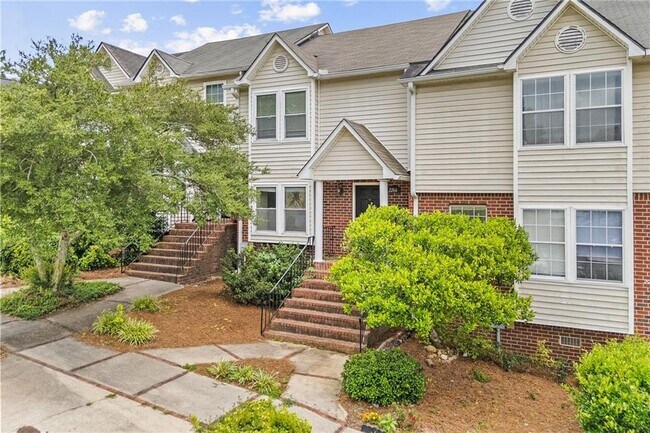 Foto del edificio - 2266 Oak Glenn Cir