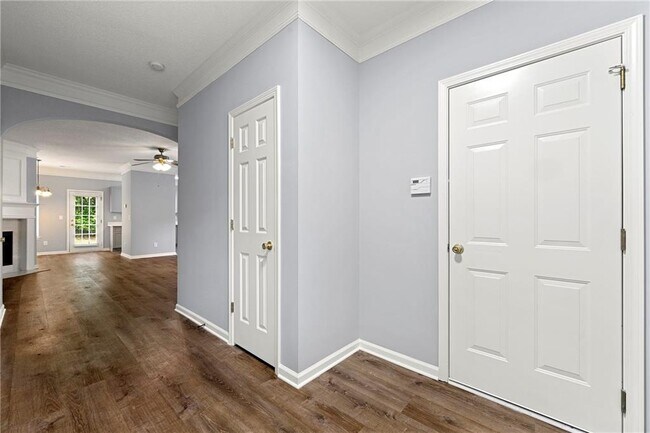 Foto del edificio - 5654 Lawley Rd