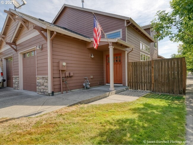 Building Photo - 111 Coho Ter