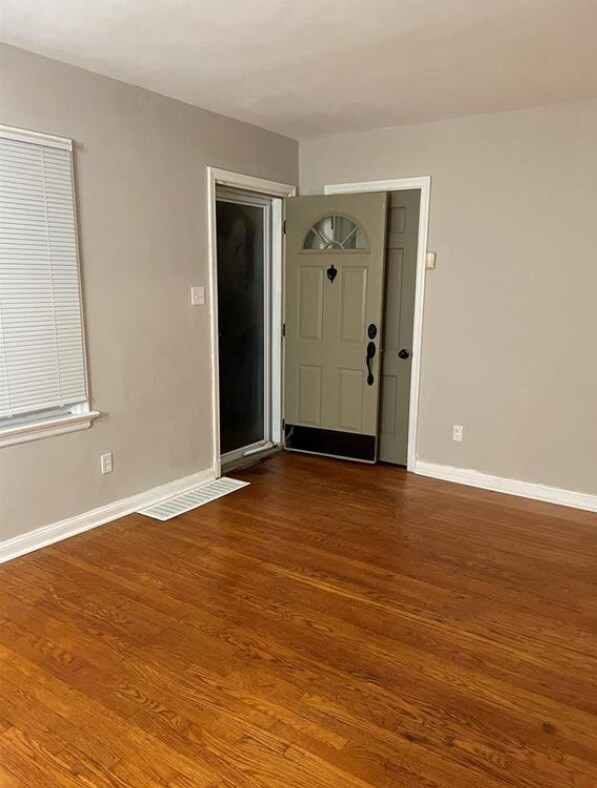Building Photo - 419 Millman Dr