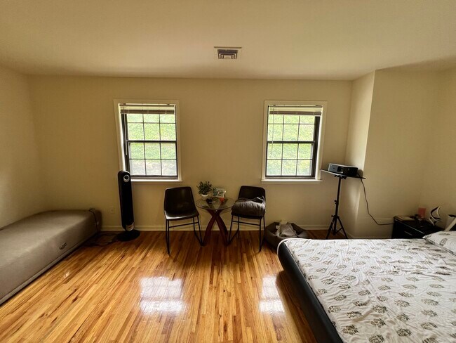 Foto del edificio - 3631 Bergen Ct