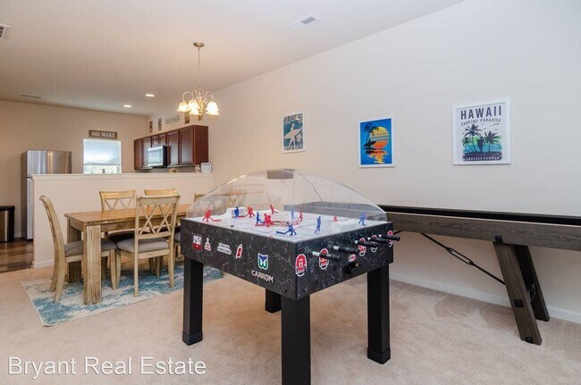 Building Photo - 3 br, 3.5 bath House - 808 Blanche Avenue ...