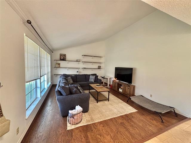 Foto del edificio - 2910 Blue Ridge Ln