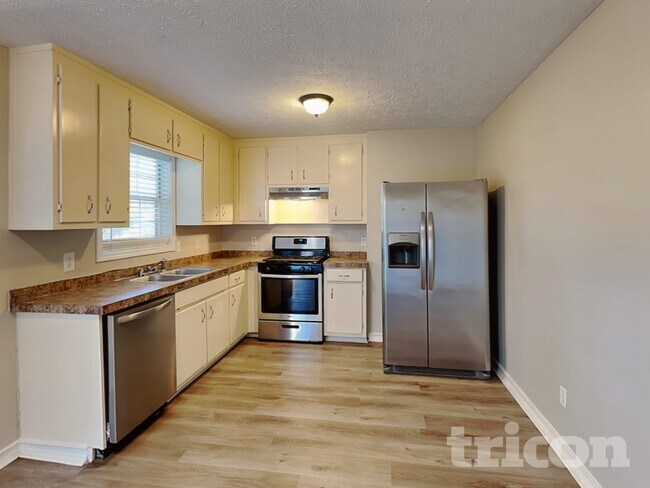 Foto del edificio - 3721 Cherokee Overlook Dr