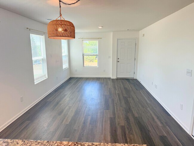 Foto del edificio - 106 White Rapids Way