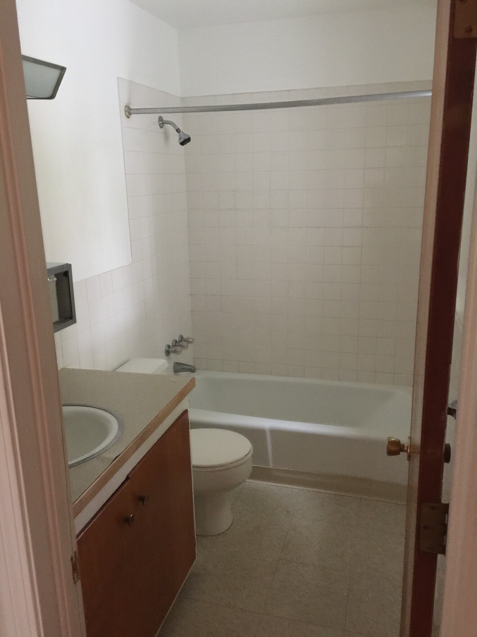 1595 Garman Road Akron, OH 44313 – photo 5
