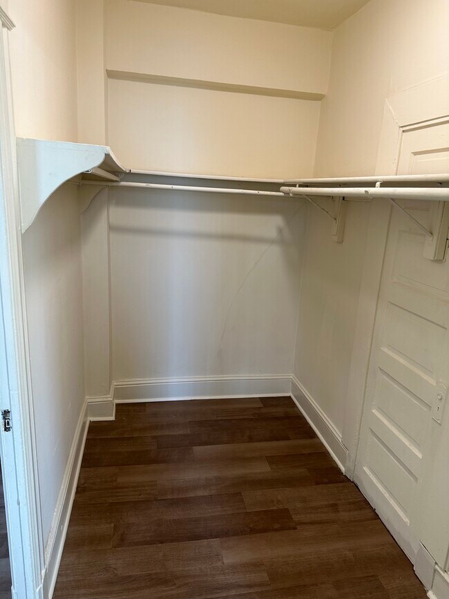 Foto del edificio - 1811-1815 S St NW