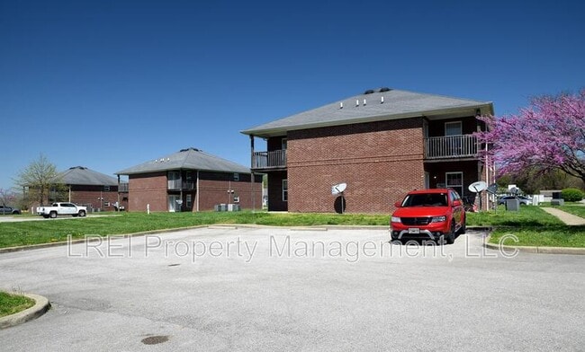 Building Photo - 304 Keeneland Dr