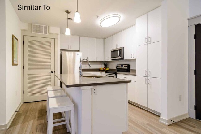 Foto del edificio - 2 Bd 2 Ba Apartment-Available NOW