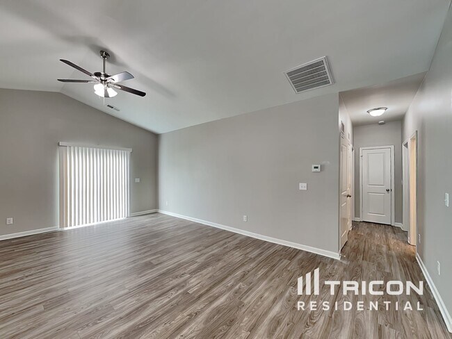Foto del edificio - 4020 Lampasas Ln