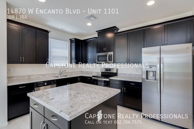 Foto del edificio - Breathtaking 3 bedroom in gated community!