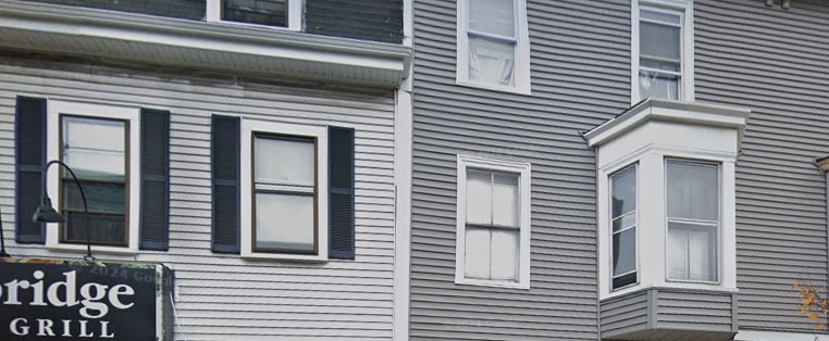 Primary Photo - 94 River St