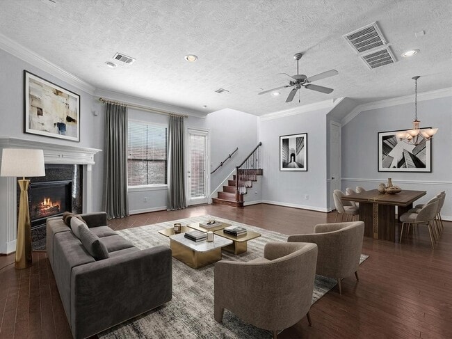 Foto del edificio - 11643 Royal Oaks View