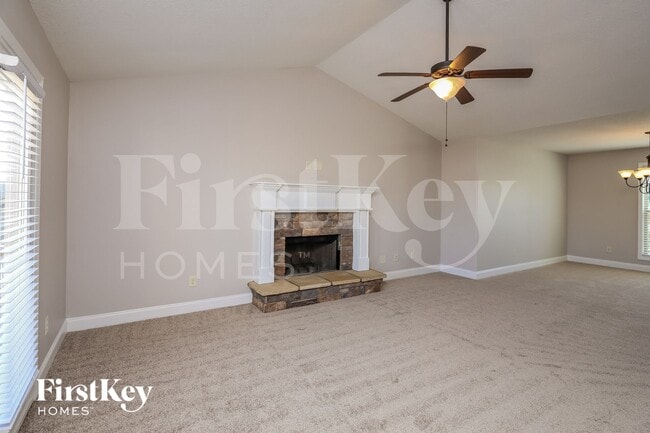 Building Photo - 1666 Dillard Way