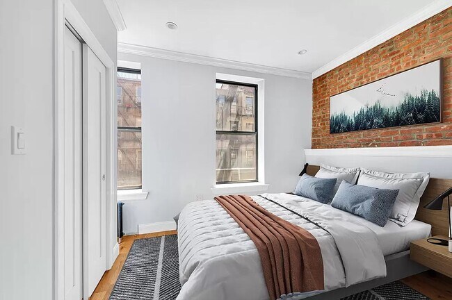 Building Photo - 440 West 47th Street