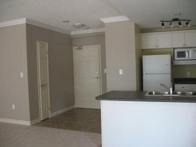 Building Photo - 544 Talbot