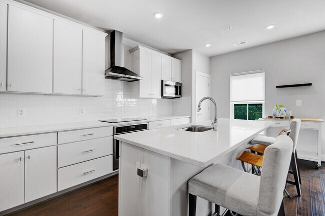 Foto del edificio - 7213 Georgia Ave NW