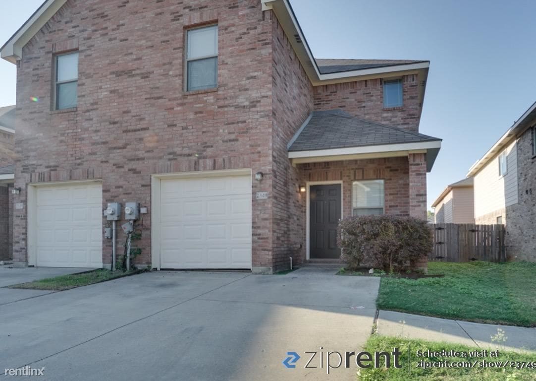 2340 Aldergate Dr, Arlington, TX 76012 Townhome Rentals in Arlington