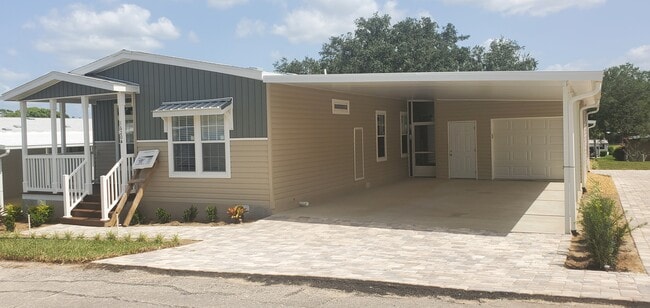 Building Photo - 1620 Killarney Ct