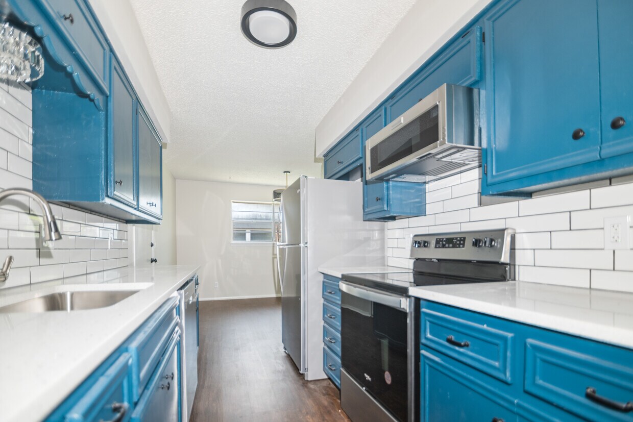 Newly Renovated Kitchen - 951 S Longfellow St