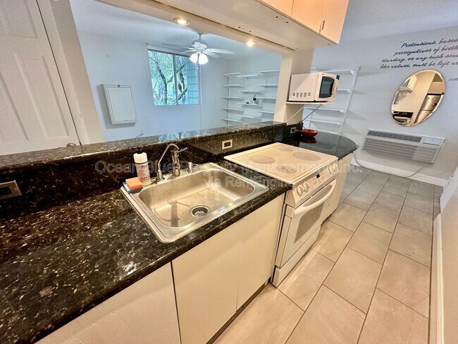 Foto del edificio - 1301 S Howard Ave