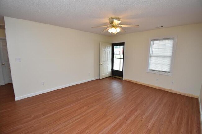 Building Photo - 2 bedroom in Pikeville NC 27863