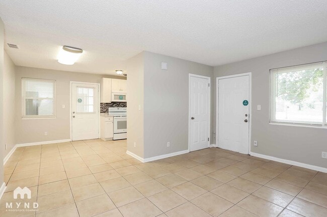 Building Photo - 1825 Fouraker Rd