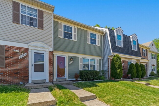 Comfortable Single-Family Home with Functional Layout and Outdoor Space - Comfortable Single-Family Home with Functional Layout and Outdoor Space