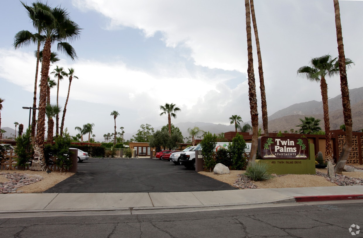 Twin Palms Apartments Apartments in Palm Springs, CA