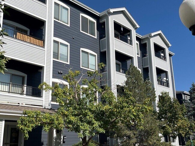 Foto del edificio - The Village at Arvada, A 62+ Affordable Co...