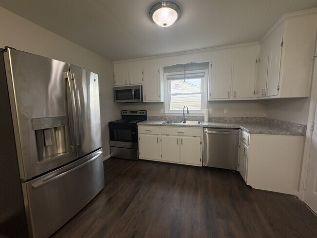 Foto del edificio - 3022 Fielding Rd