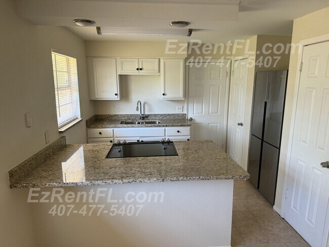 Building Photo - Cozy 3/1.5 with One Car Garage - Great San...