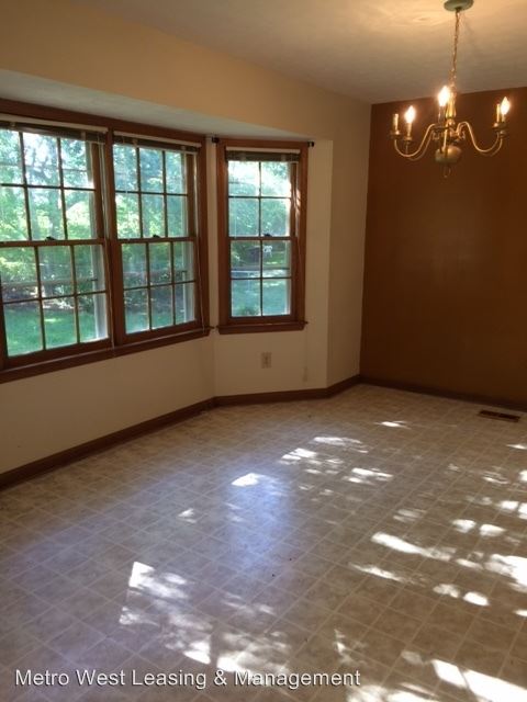 Building Photo - 291 Timber Mill Cir