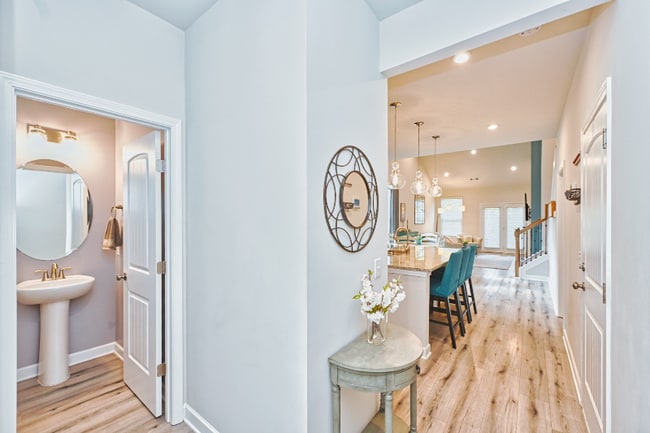 Building Photo - 3031 Duvall Dr