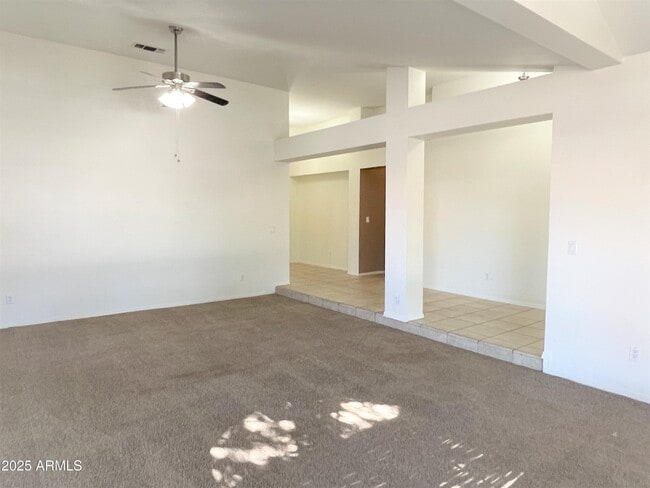 Foto del edificio - 1310 N Longmore St