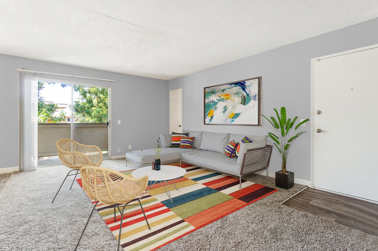 Estancia Apartments (RUBS) Apartments 725 N Fig St Escondido, CA