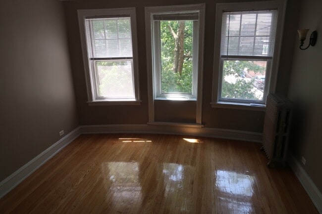 Building Photo - 1456 W Highland Ave