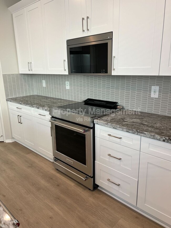 Foto del edificio - 2084 Mandarin Ln