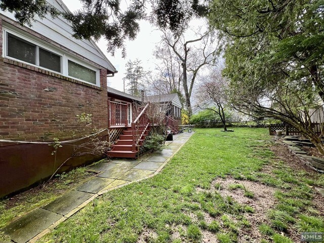 Foto del edificio - 638 Hillsdale Ave