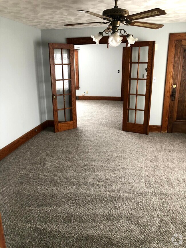 Andrews Land Student Apartments for Rent Erie, PA 1 Rentals