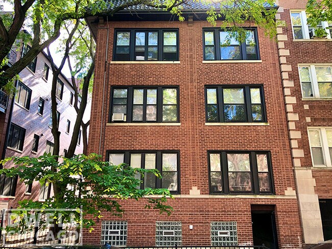 Building Photo - 709 W Barry Ave