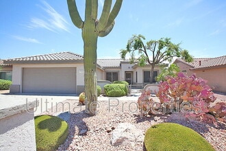 Building Photo - 17521 N Saddle Ridge Dr
