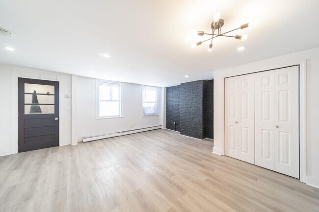 Foto del edificio - 169 Halladay St