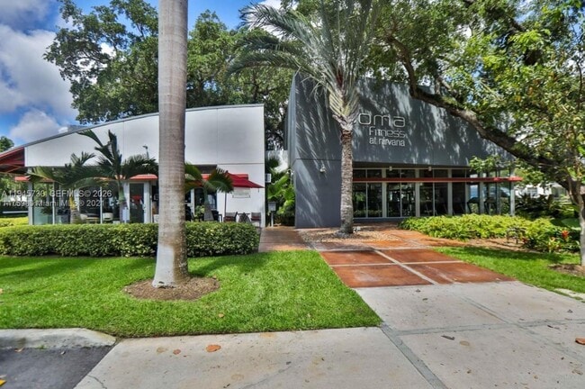 Building Photo - 680 NE 64th St