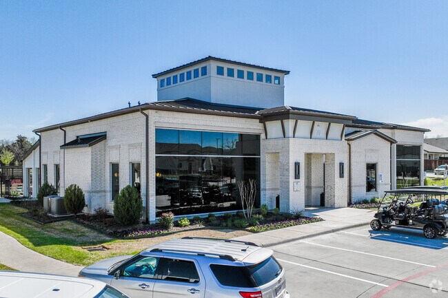 Foto del edificio - Mansions of McKinney