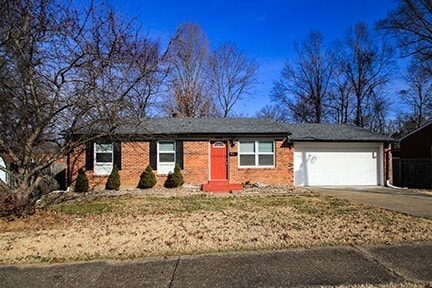Building Photo - Completely Renovated 3 Bedroom 2 Bathroom ...