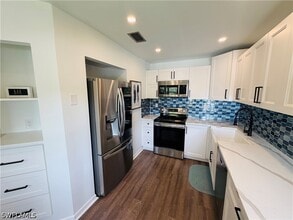 Building Photo - 1522 Mainsail Dr